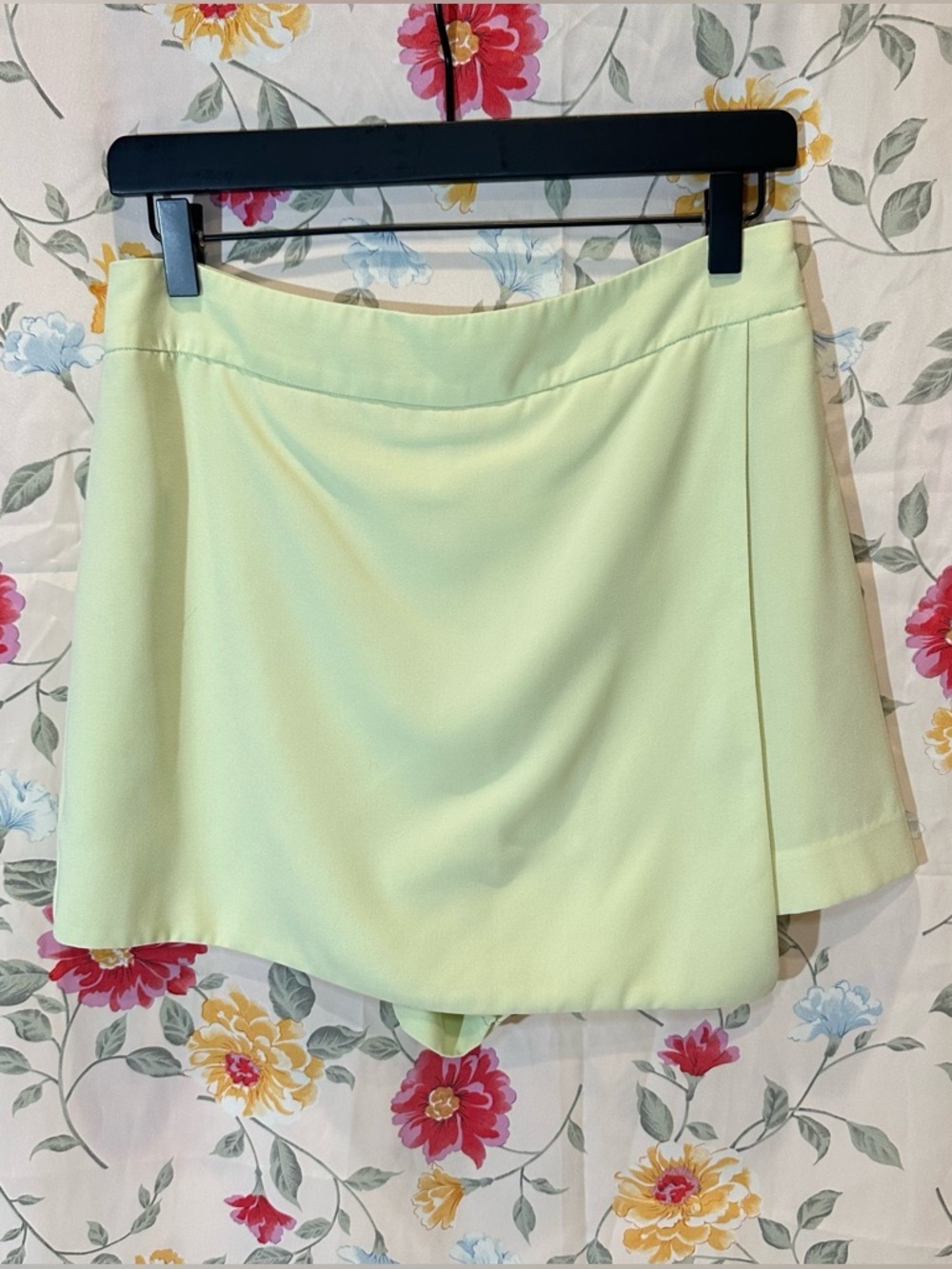 FOREVER 21 MINT GREEN MINI SKORT WOMENS SIZE L